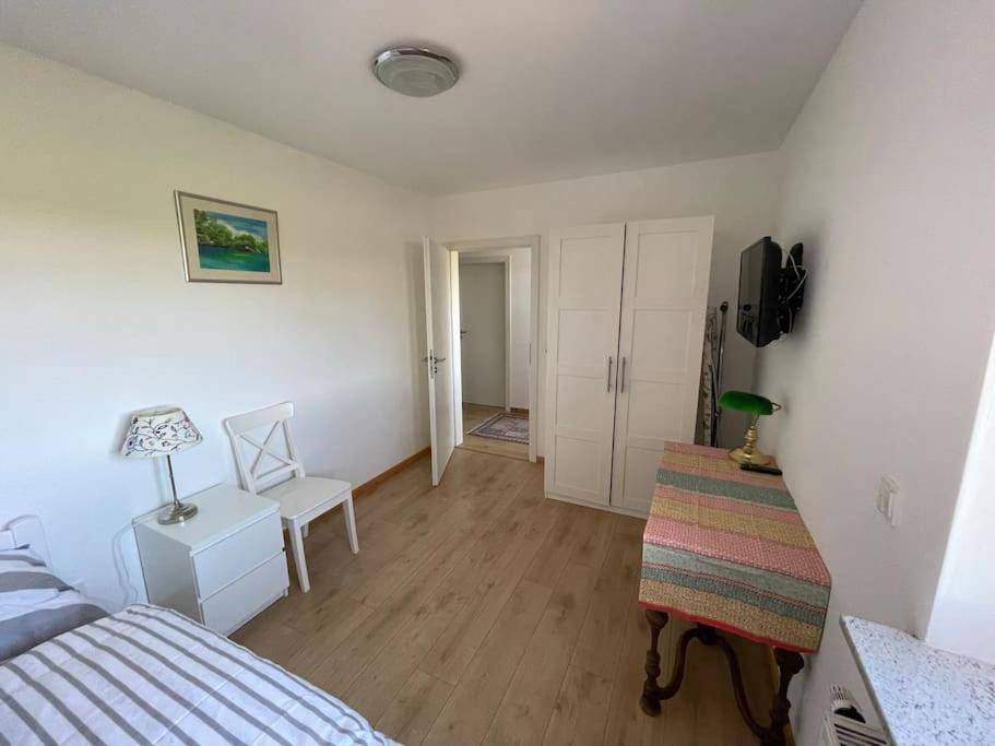 Charmante Ferienwohnung In Idyllischer Lage Jever Extérieur photo